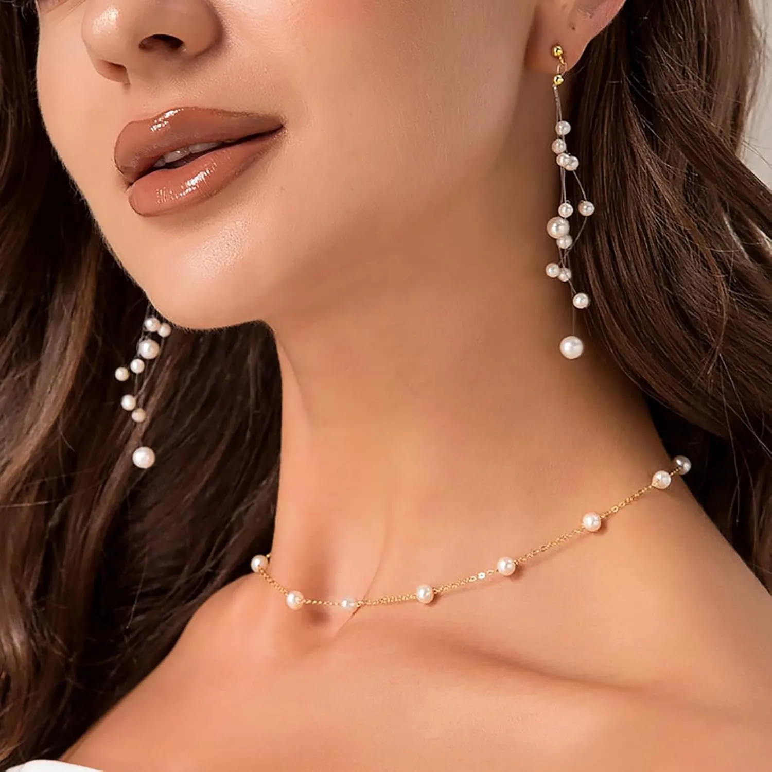 ASCOMY Dainty Pearl Necklaces for Women 14K Gold Plated Chunky Half Pearl Half Chain Toggle Necklace Minimalist Pearl Cuban Paper Clip Toggle Clasp Chain Everyday Jewelry