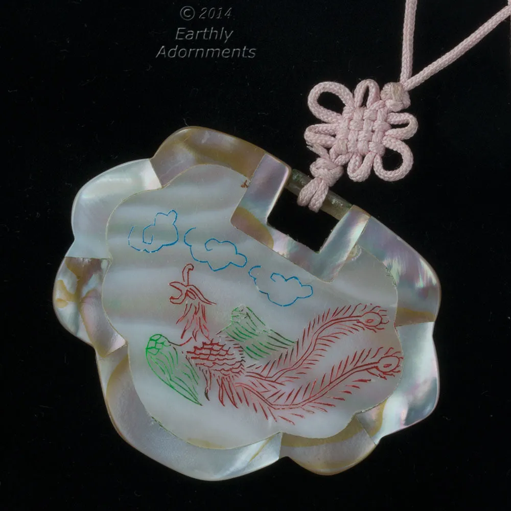 B10-0102 Vintage Inlaid Mother of Pearl Lock pendant, etched and painted, 40x52mm. 1970's Chinese export