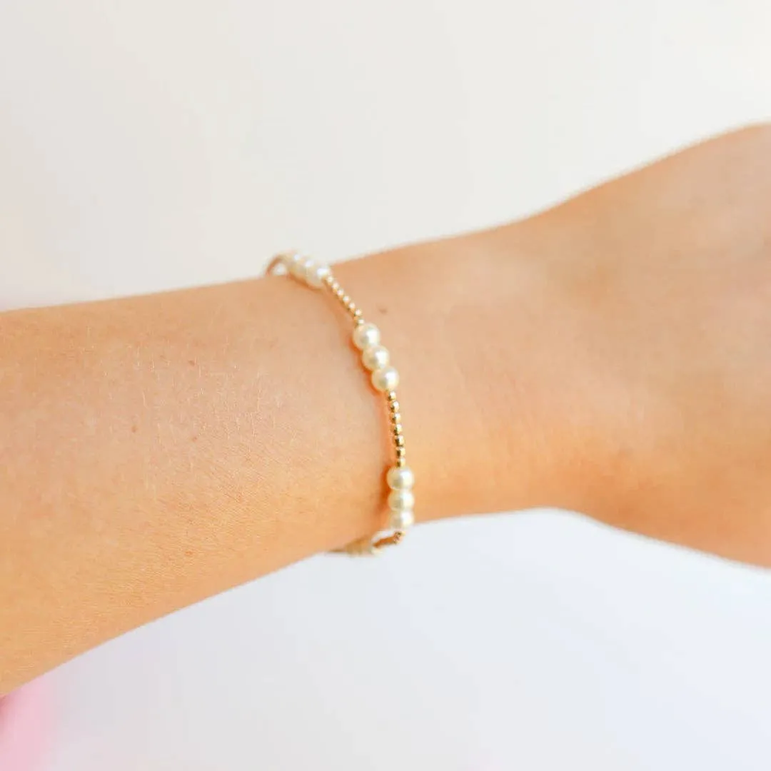 Beaded Blondes - ILY Pearl Bracelet in Gold