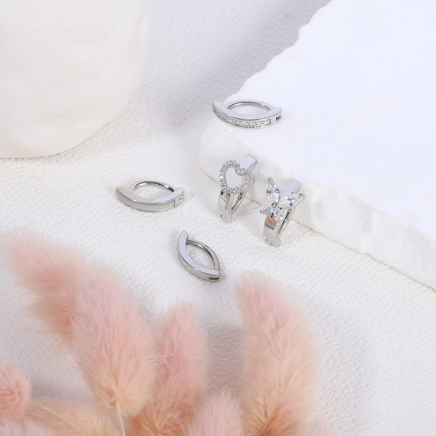 Belly Button Rings: Hypoallergenic Surgical Steel and Gold Clicker Rings
