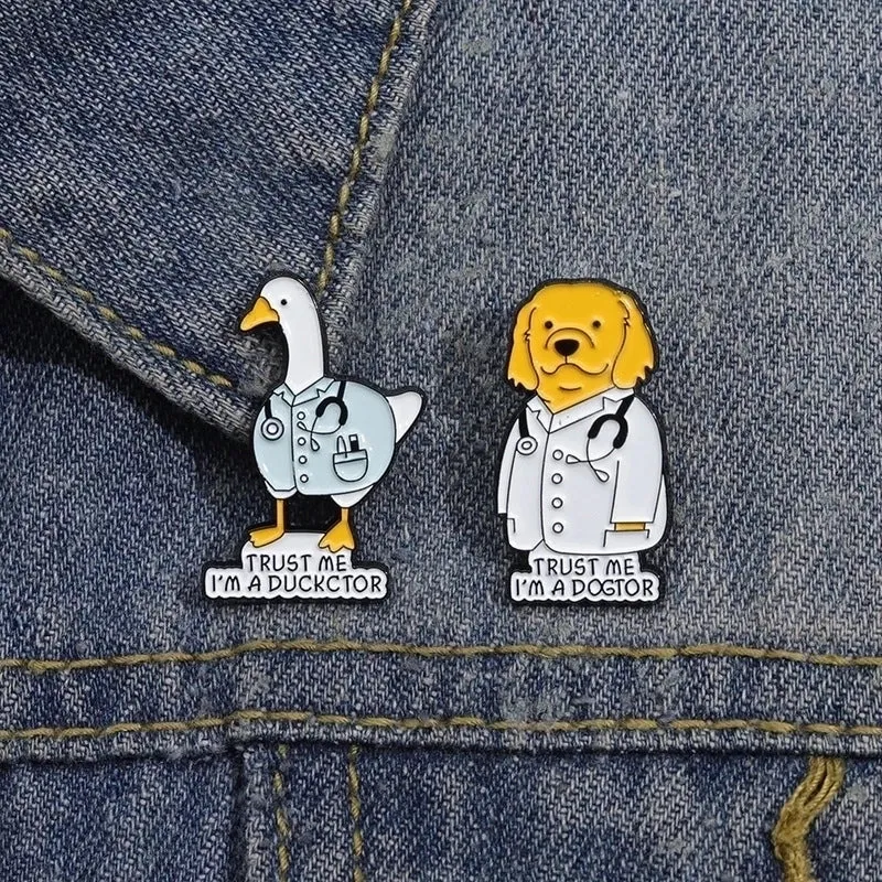 Cartoon Style Cute Animal Letter Dog Alloy Stamping Stoving Varnish Plating Unisex Brooches