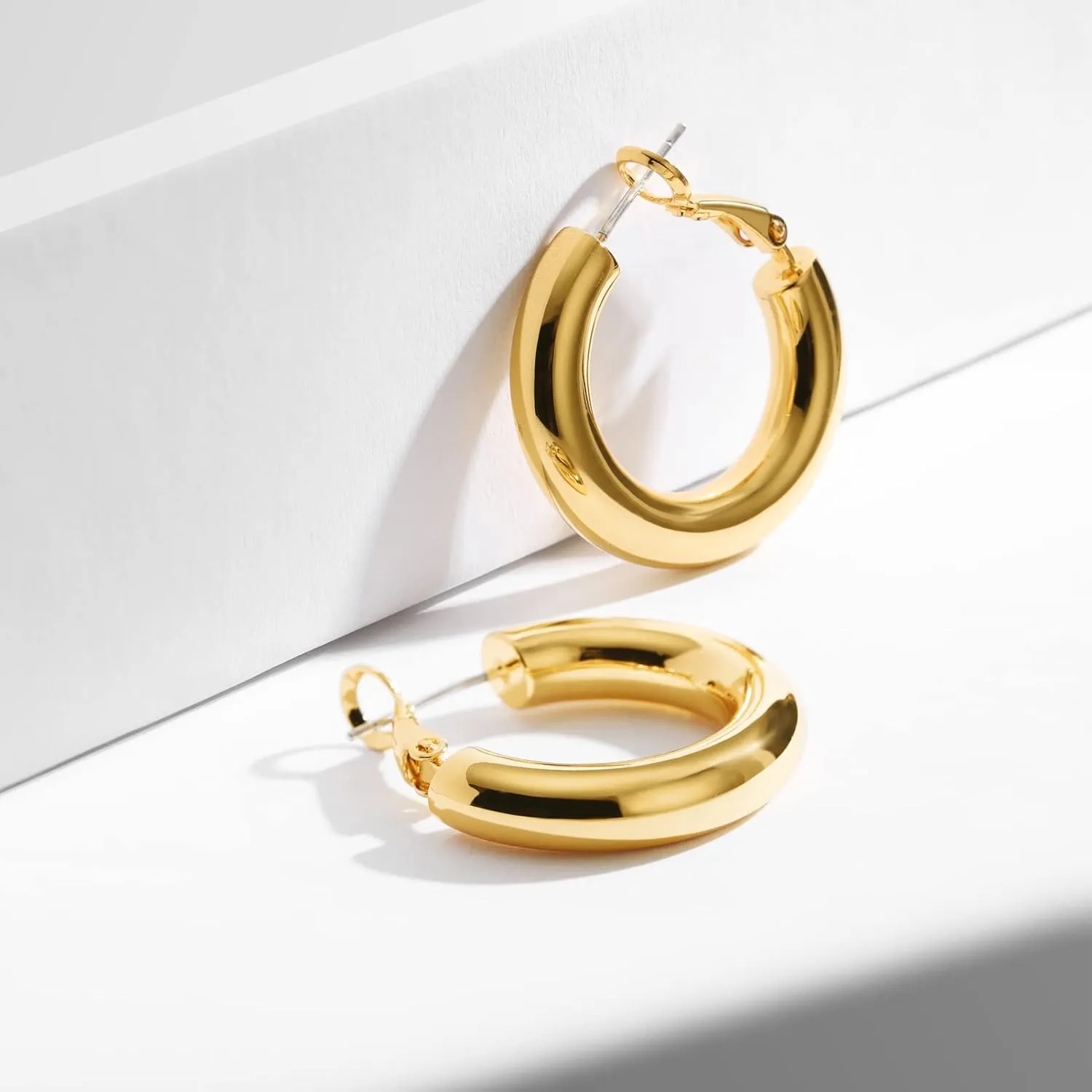 Chunky Hoop Earrings for Women 18K Real Gold Plated Thick Round Gold Hoops Earrings Hypoallergenic Tube Statement Earring Gift 25/30/40MM
