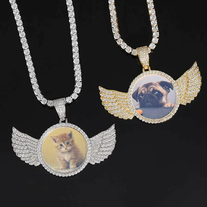 【Custom】Angel Wings Round Photo Memory Pendant