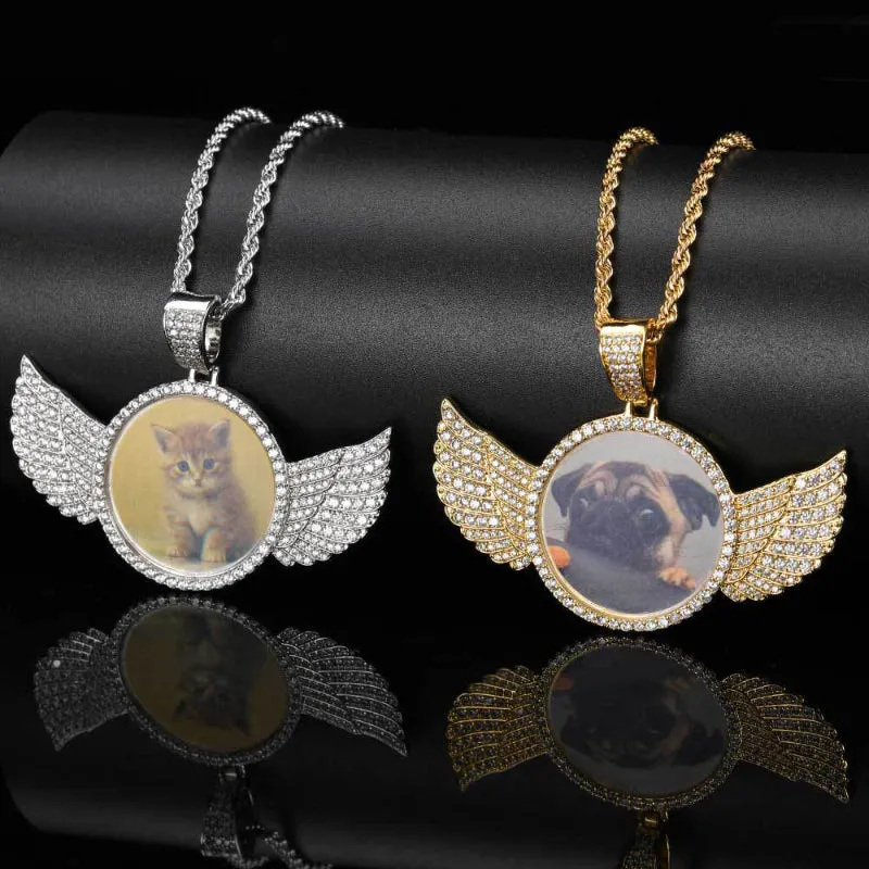 【Custom】Angel Wings Round Photo Memory Pendant