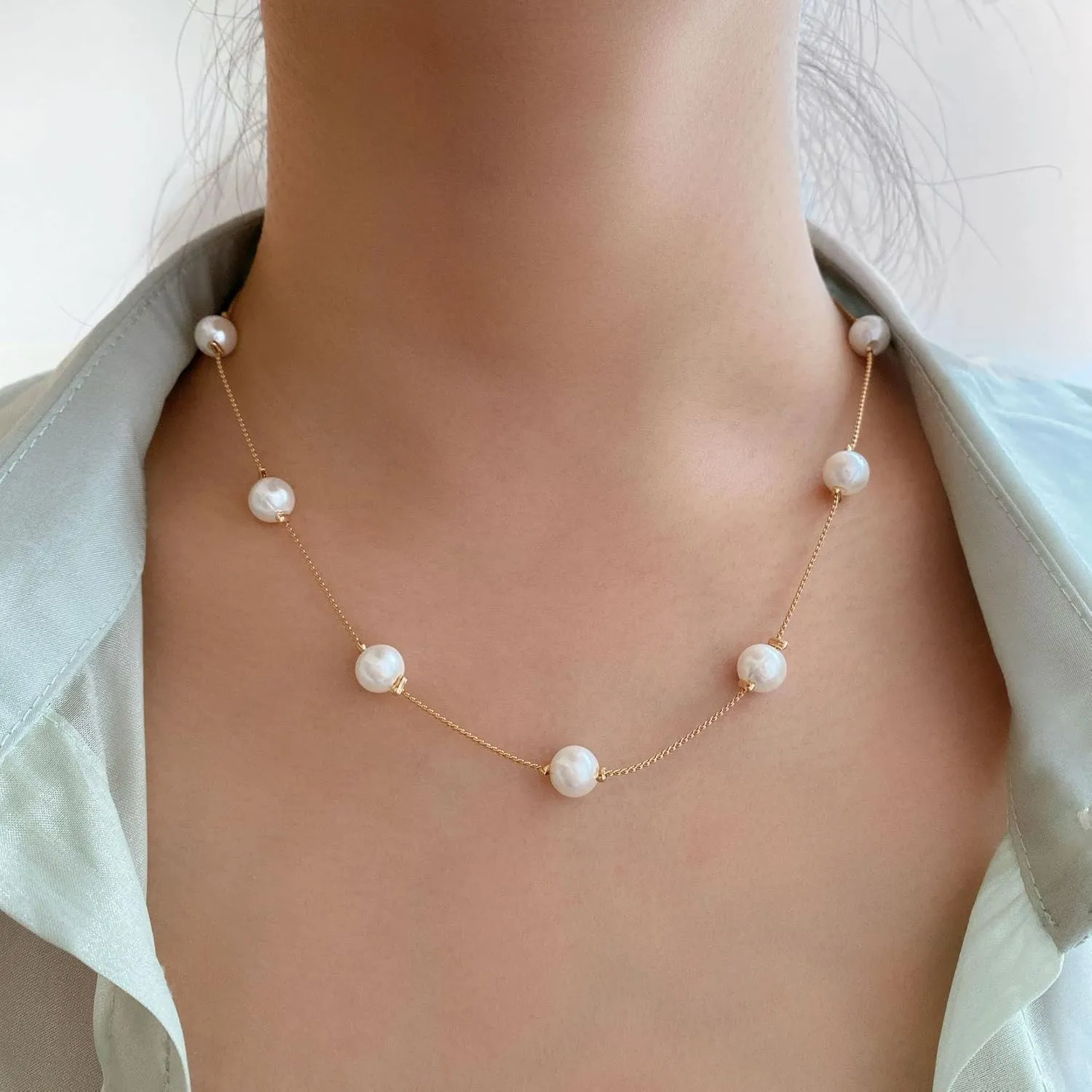Gold Pearl Necklaces for Women 18K Gold Plated Pearl Necklaces Minimalist Fresh Water Pearl Necklace Dainty White Pearl Choker Pendant Accessories Jewelry
