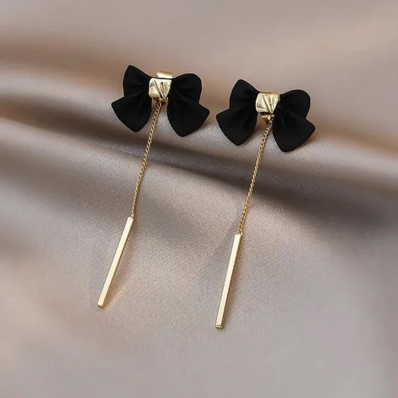 Lucinda's Sparkling Statement Earrings