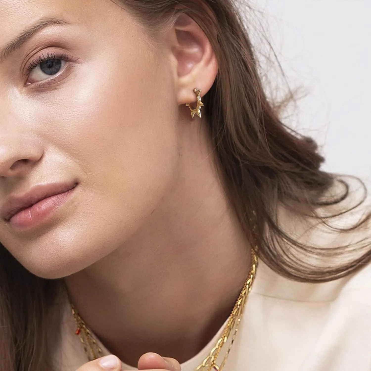 MEVECCO Dainty Gold Hoop Earrings for Women 18K Gold Plated Spike Huggie Hoop Earrings Geometry Handmade Minimalist Hypoallergenic Hoop Earrings for Her Gifts