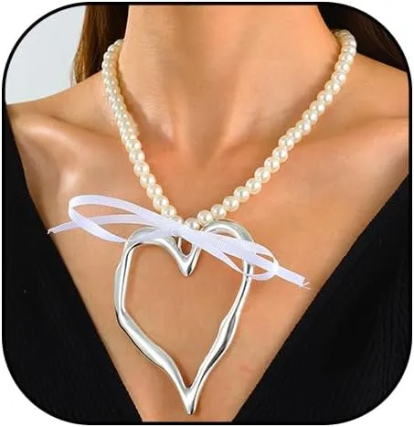 Pearl Large Heart Necklace for Women Chunky Love Pearl Choker Necklaces Ribbon Hollow Peach Heart Pendant Necklaces For Women Jeweley Gift Beaded