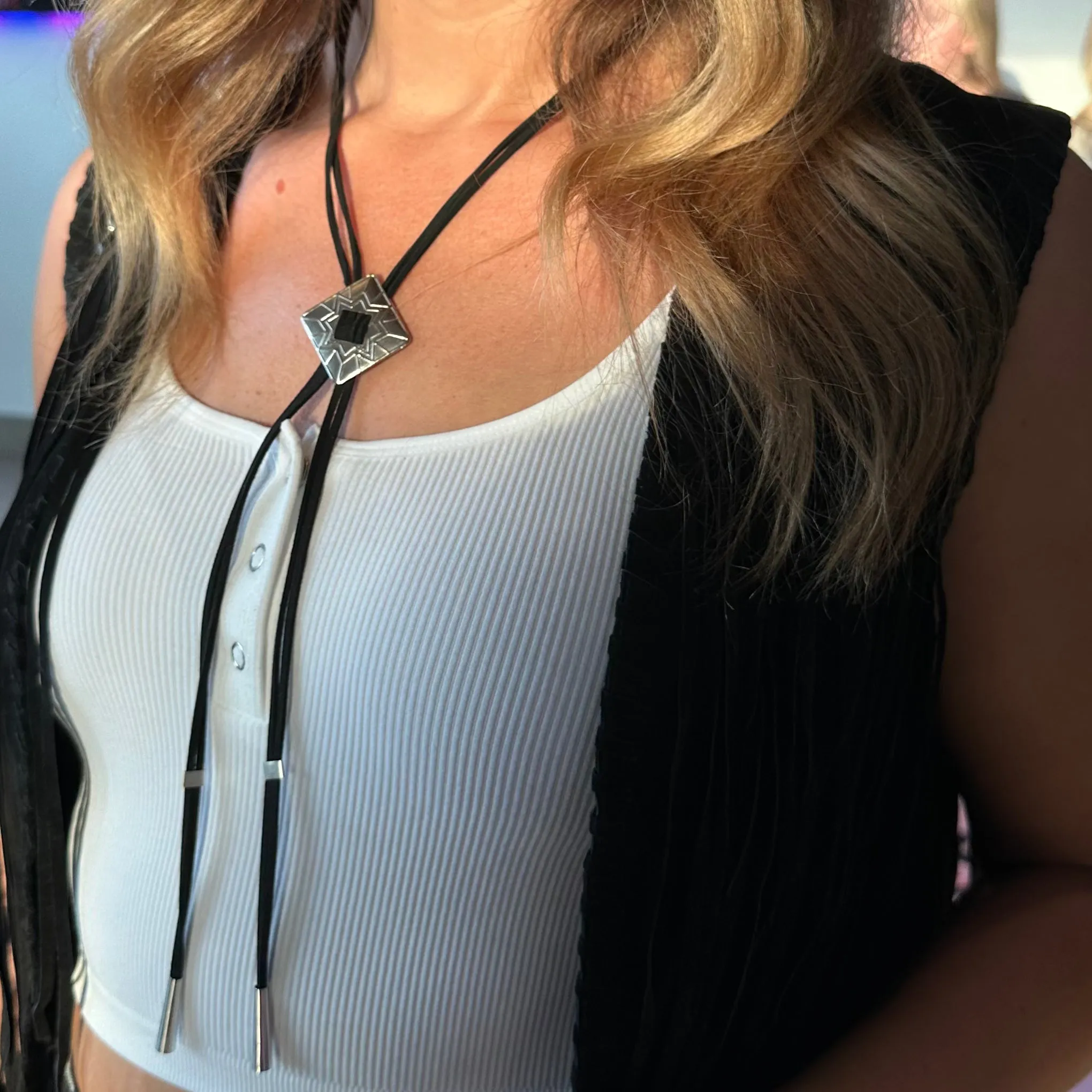 “Rangeland Bolo Necklaces (Silver)