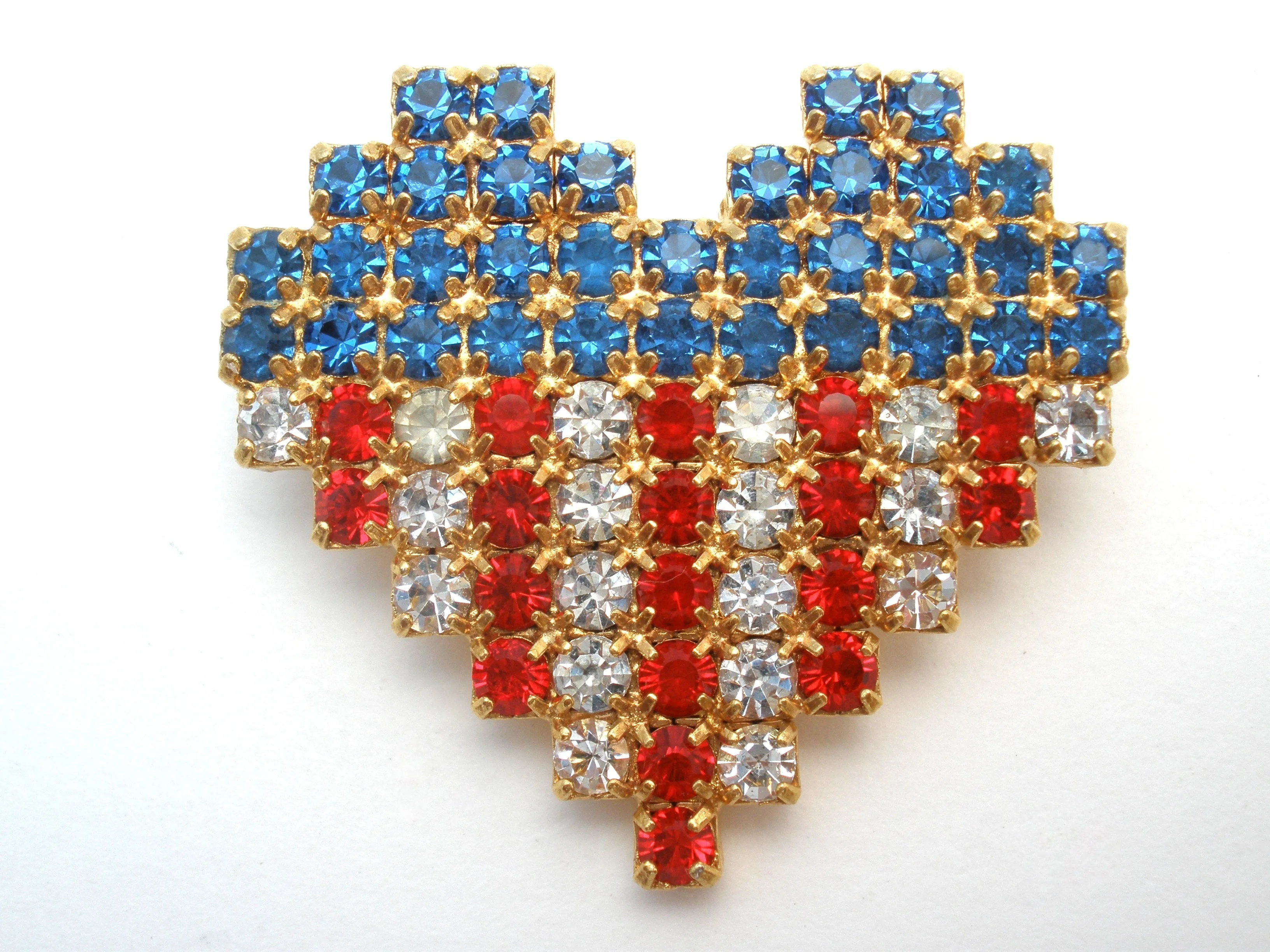 Vintage Dorothy Bauer Rhinestone Heart Brooch Pin