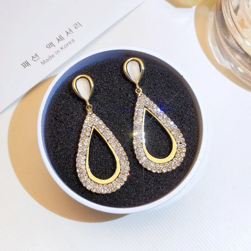 White Pearl Drop Earrings
