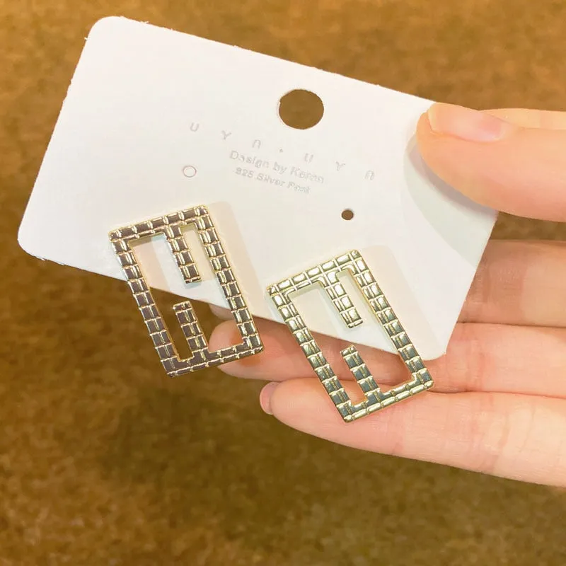 White Pearl Drop Earrings