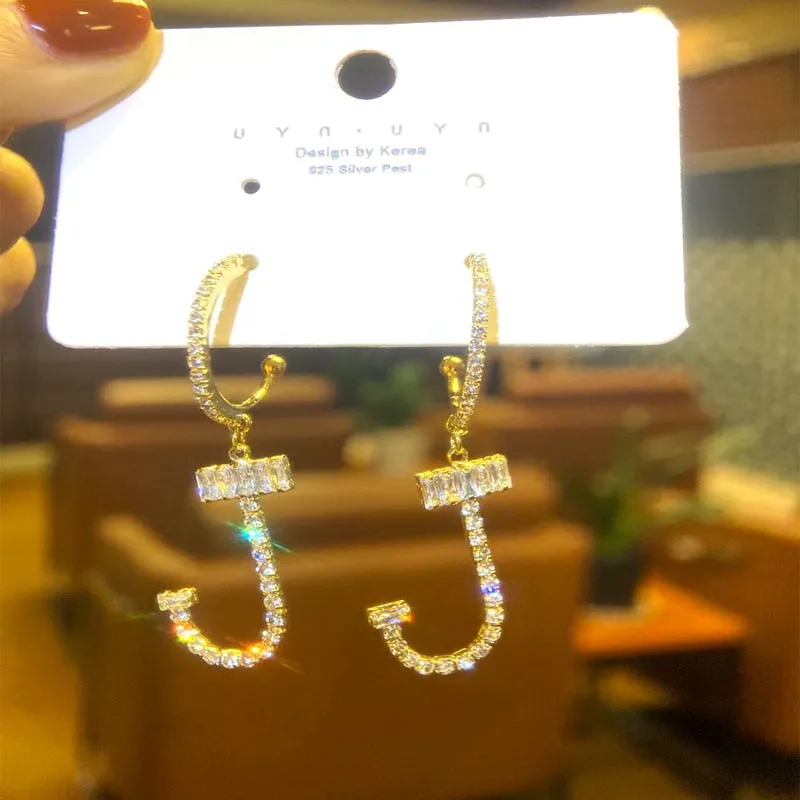 White Pearl Drop Earrings