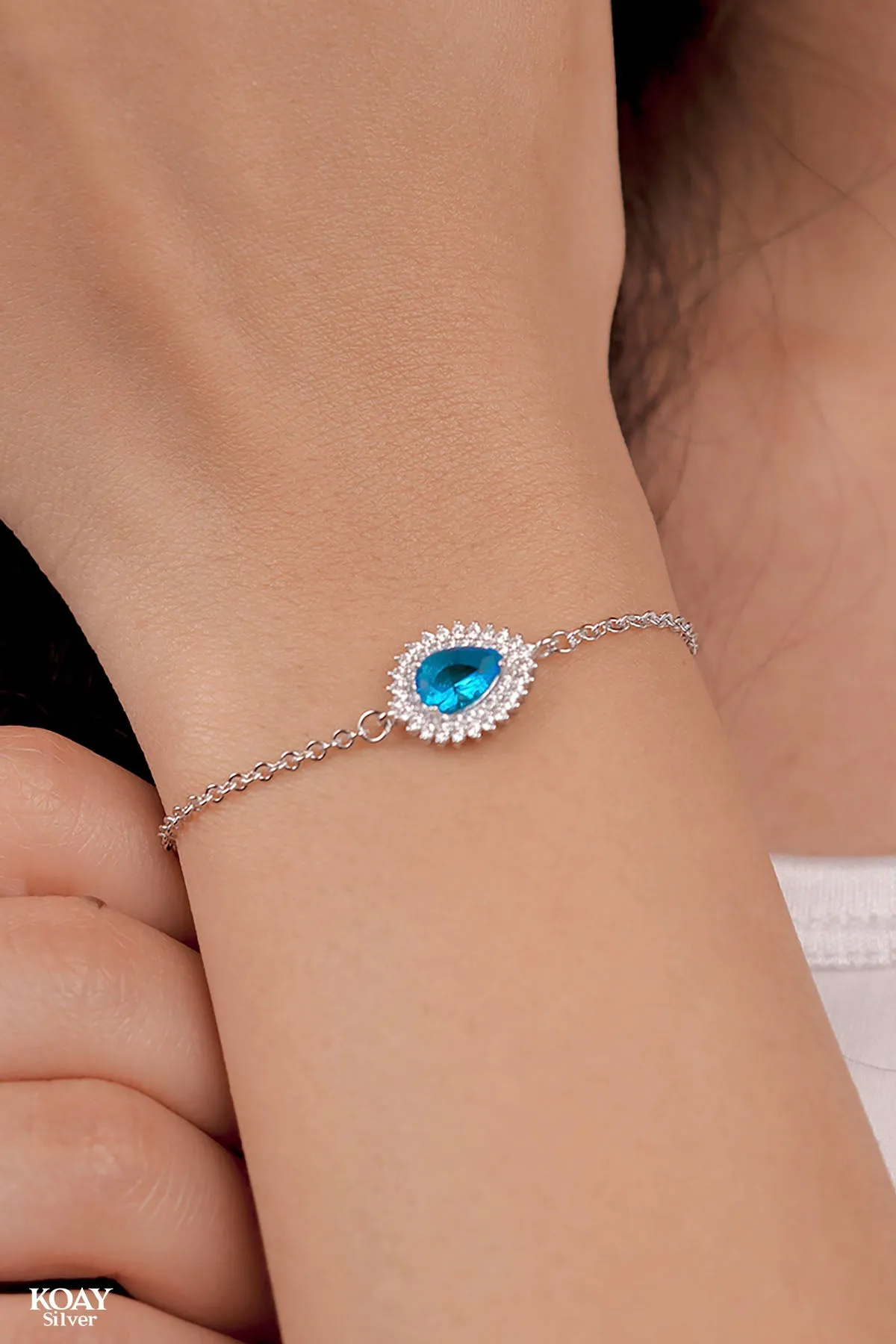 Zircon Oval Aqua Zircon Bracelet